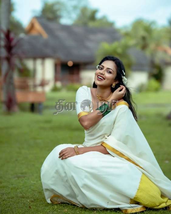 Amala Paul-1