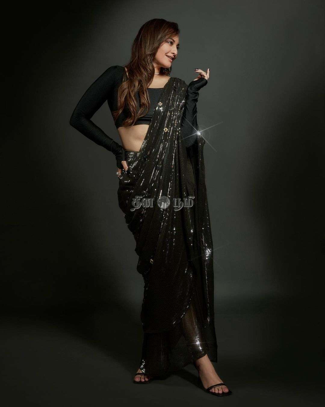 Sonakshi Sinha (3)