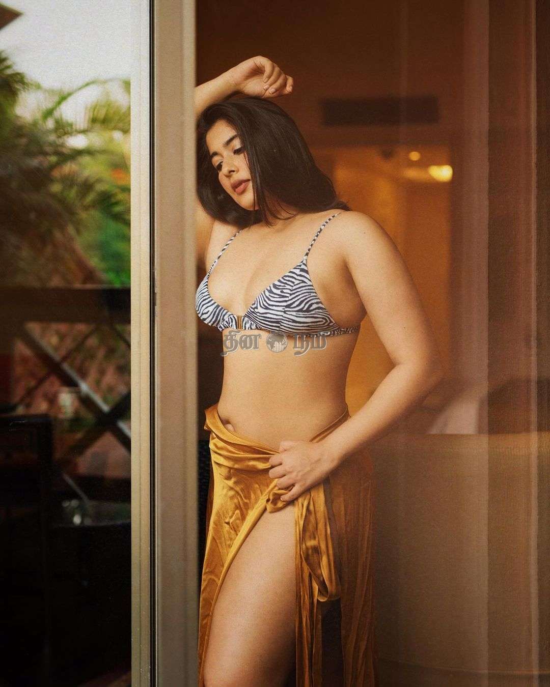 Nikita Sharma (2)