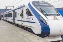 Vande-Bharat-train-2022-11-