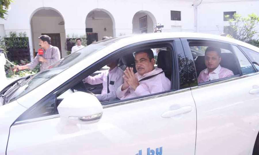 Nitin-Gadkari 2022 03 30