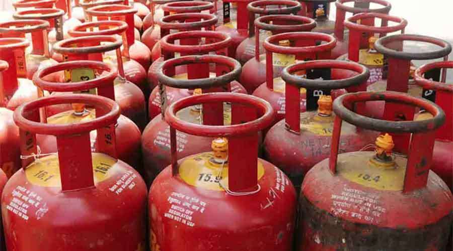 gas-cylinder-2022-05-19