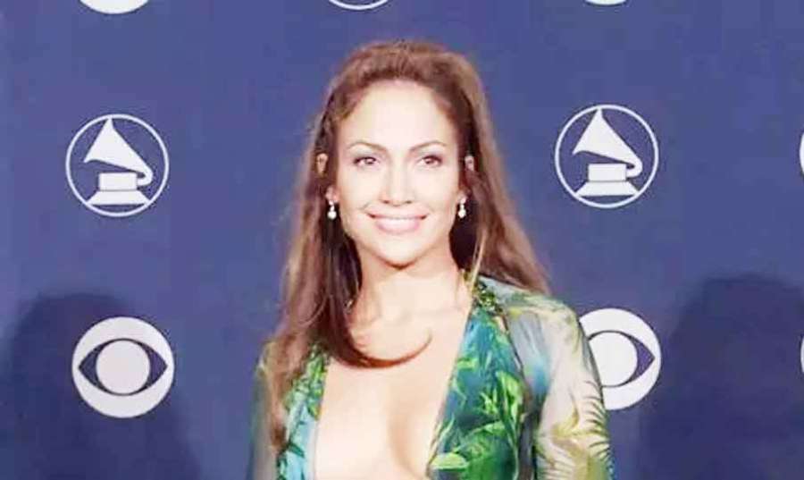 Jennifer-Lopez 2023 02 04