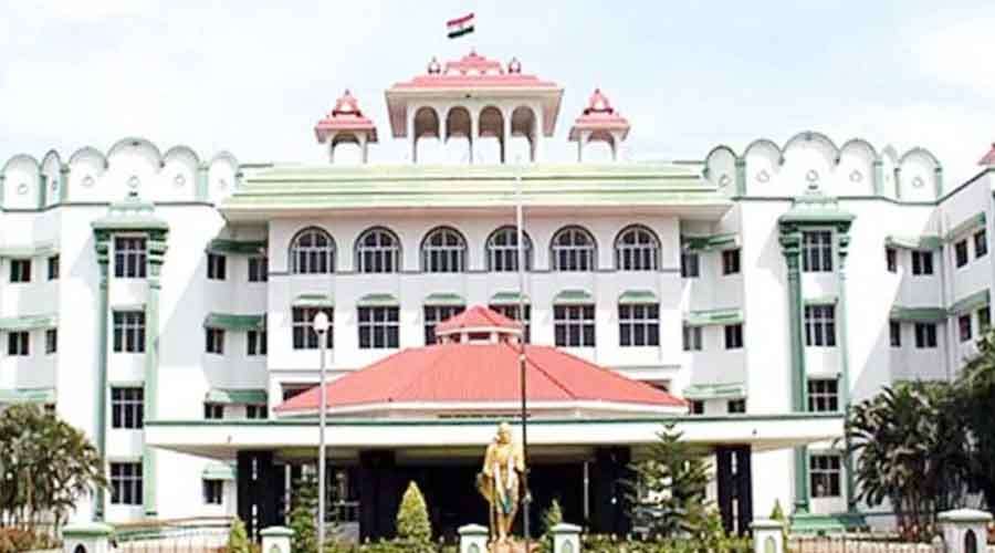 Madurai-High-court 2022-12-01