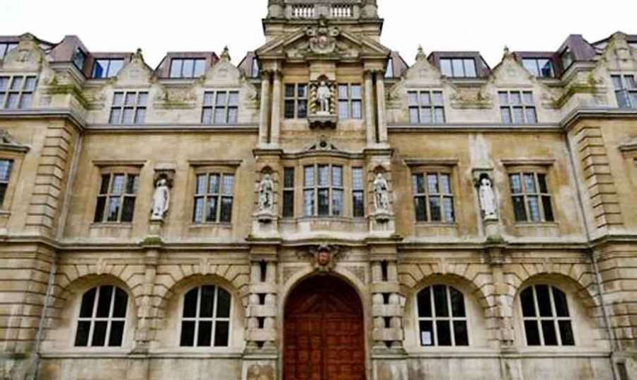 Oxford-University 2023-12-0