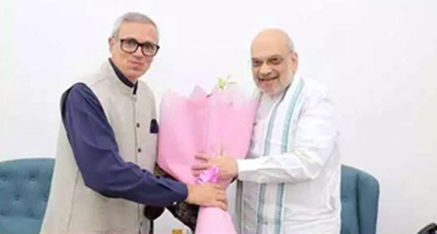 Amit-Shah---Omar-Abdullah-2