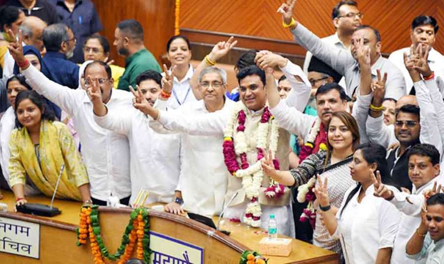 Delhi-Mayor 2024-11-15