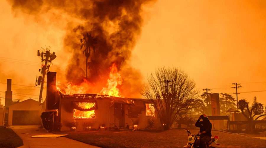 California-wildfire--2025-0