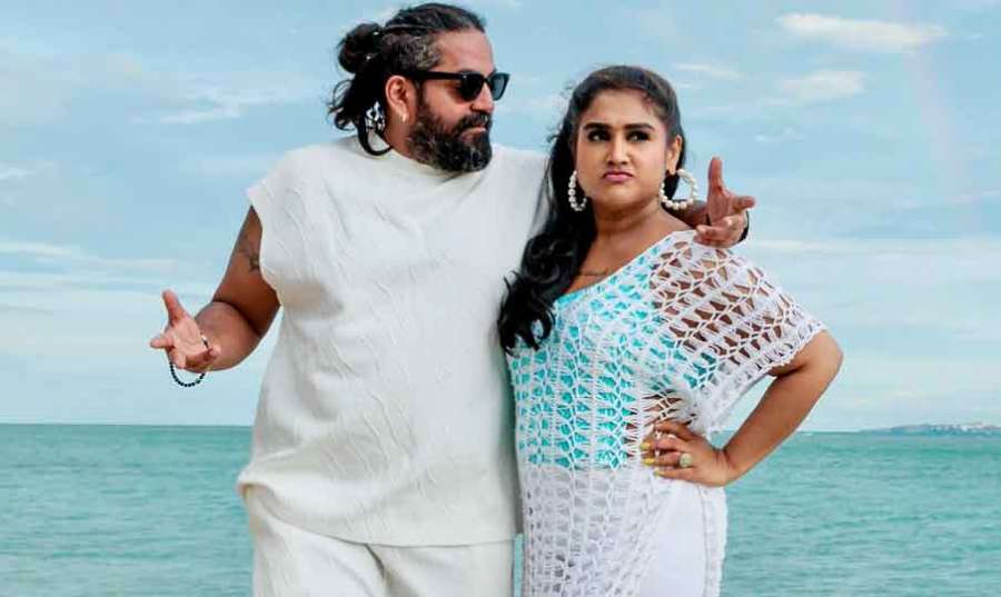 Mrs- -Mr -Movie 2025-07-14