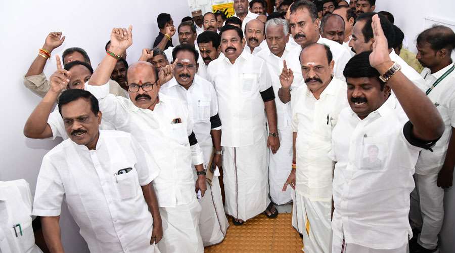 ADMK-2025-10-15
