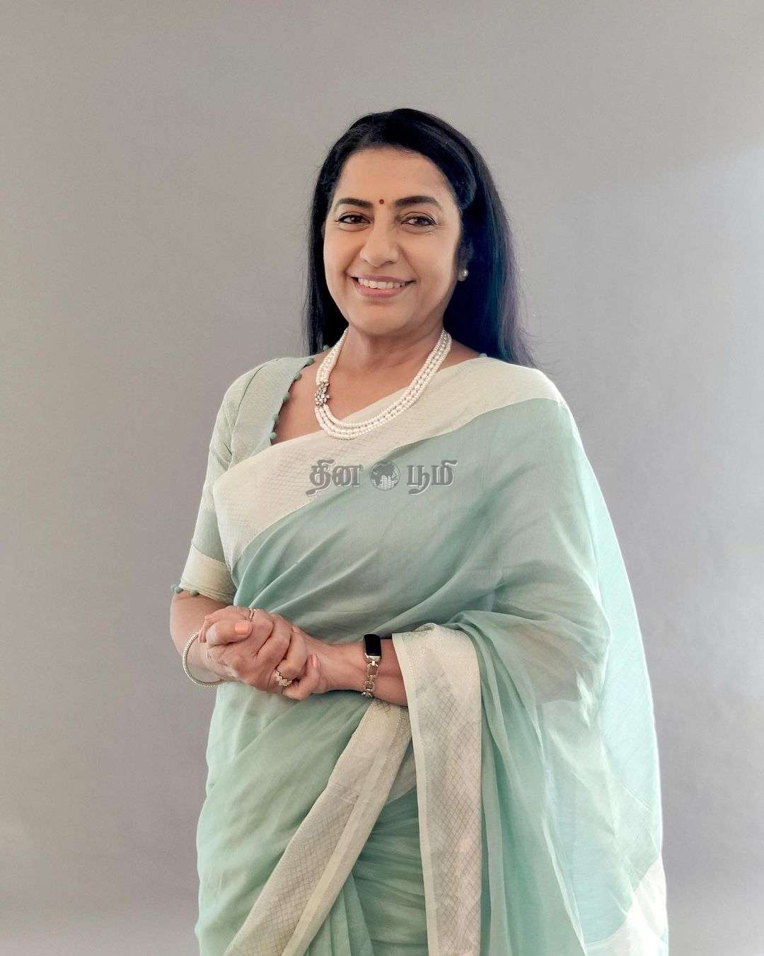 Suhasini Hasan-1