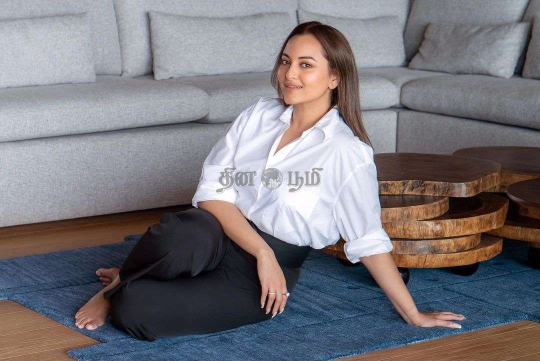 Sonakshi Sinha-2