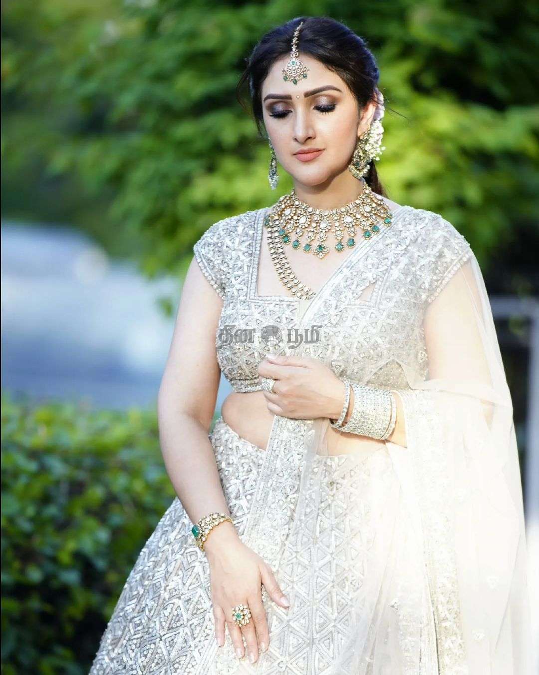 sridevi vijaykumar-6