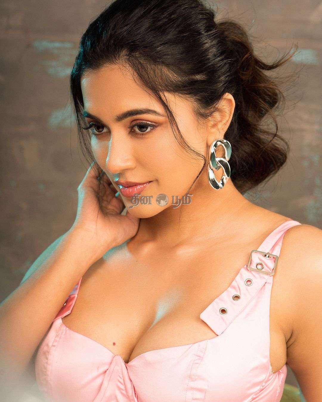 Anju Kurian (10)