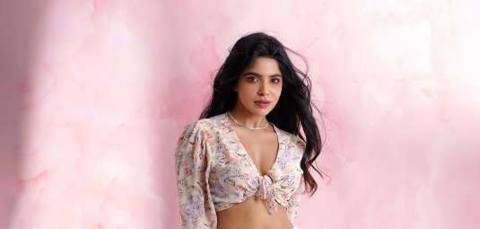 Divya Bharti (3)