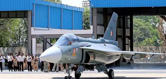 Tejas-jet-flight