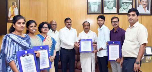 MINISTER-1-2025-12-10