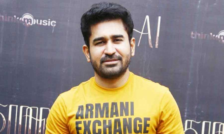 Vijay-Antony 2022-08-15