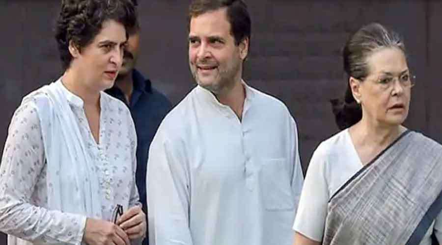 Sonia-Rahul-2022-08-30