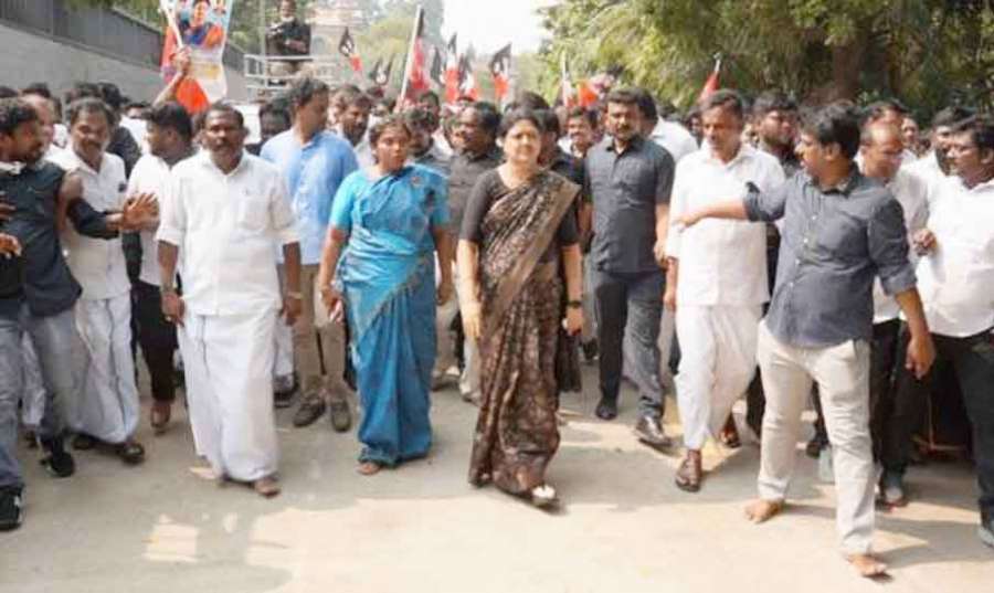 Sasikala 2022 12 05