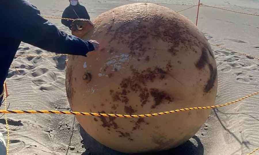 Japan-beach 2023 02 23