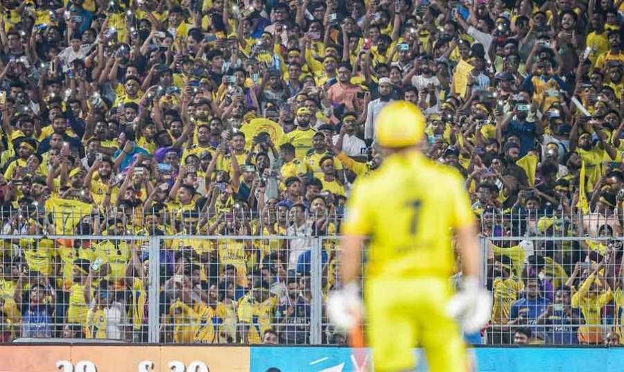 Dhoni-1 2023 04 24