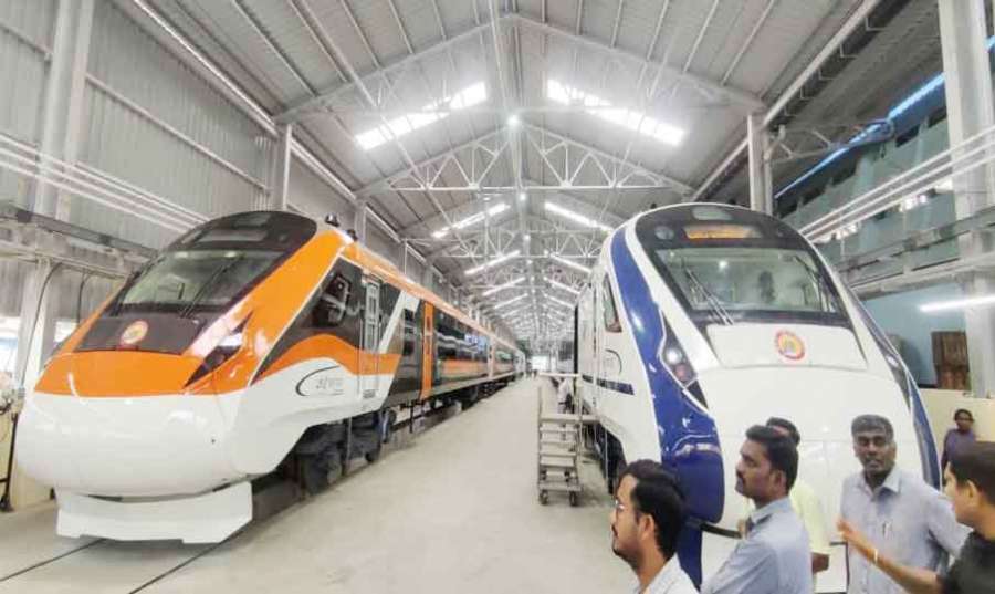 Vande-Bharat-train 2023 07