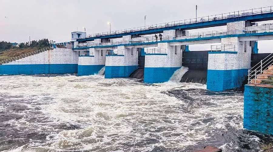 Puzhal-Lake
