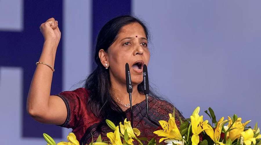 Arvind-Kejriwal-wife-2024-0