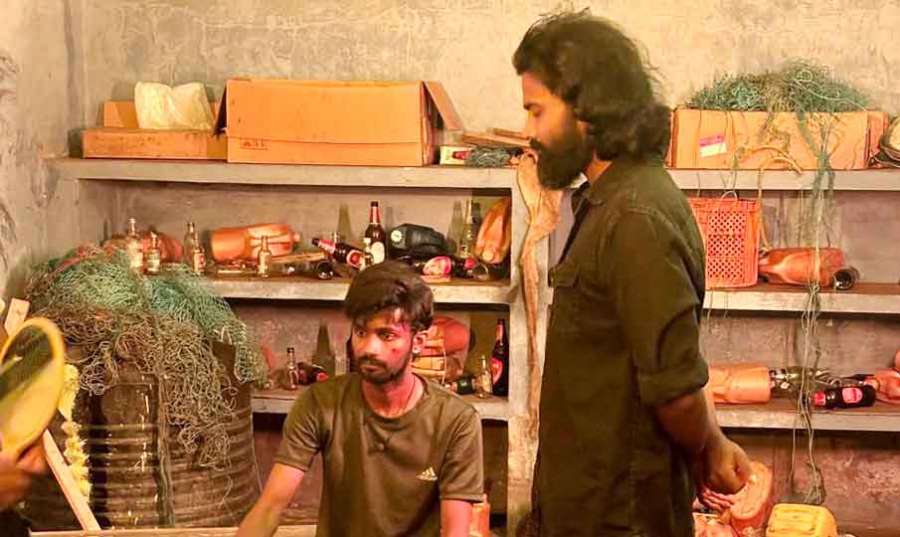 Friday-Review 2025-12-01