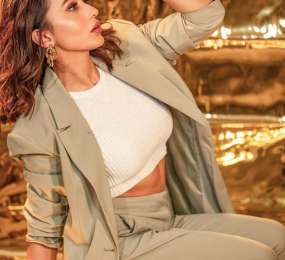 Mimi Chakraborty (4)